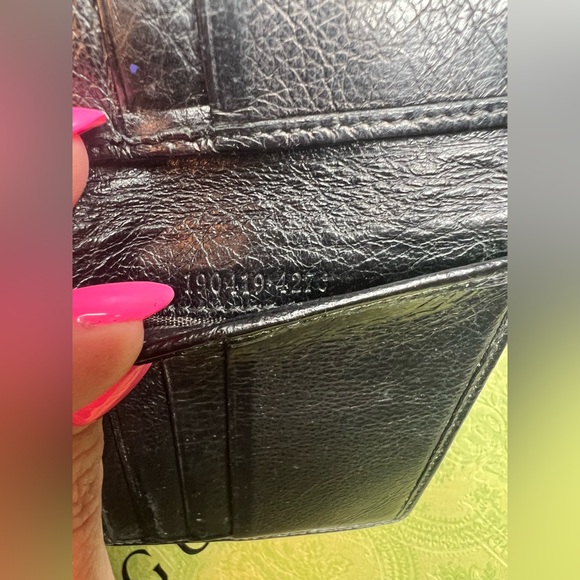 Authentic Gucci Wallet - Picture 6 of 10
